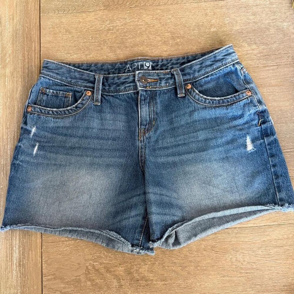 Apt. 9 Women's Denim Cutoff Shorts, Size 6, EUC